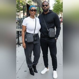 Michael Kors Jet Set Travel Black Chain Crossbody Bag (UNISEX)